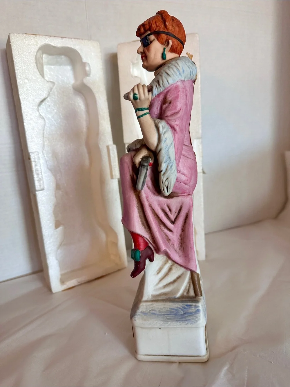 VTG 1969 “Madame” EMPTY DECANTER